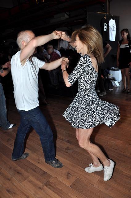min 2014 06 15 station danse 067